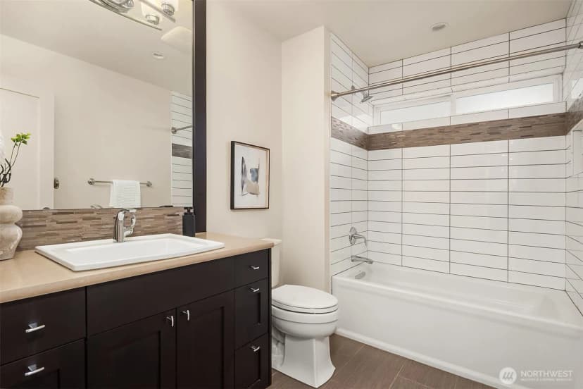 Property photo for 11210 Ne 60th Street, Kirkland photo 29