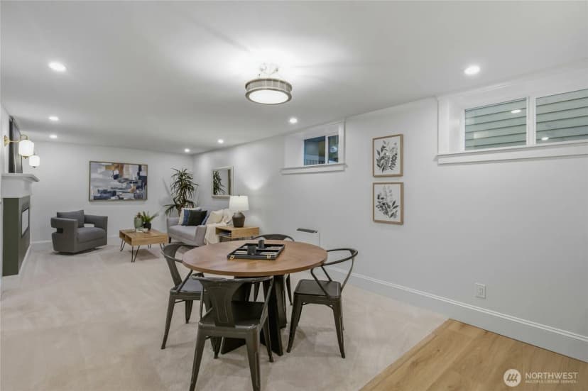 Property photo for 7717 2nd Avenue Ne, Seattle photo 27