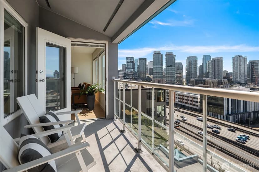 Property photo for 420 Melrose Avenue E #902, Seattle photo 17