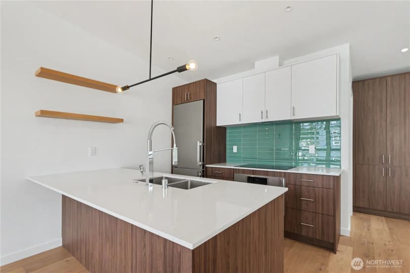 Property photo for 2609 31st Avenue W #b, Seattle photo 19