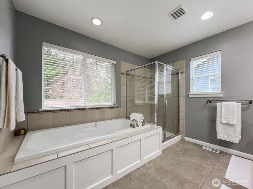 Property photo for 34614 Se Curtis Drive, Snoqualmie photo 17