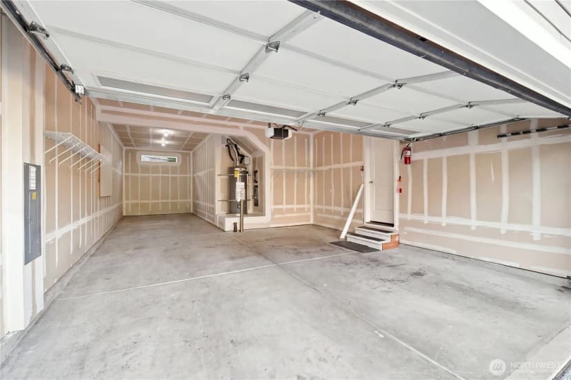 Property photo for 2103 Ne 177th Street, Shoreline photo 31