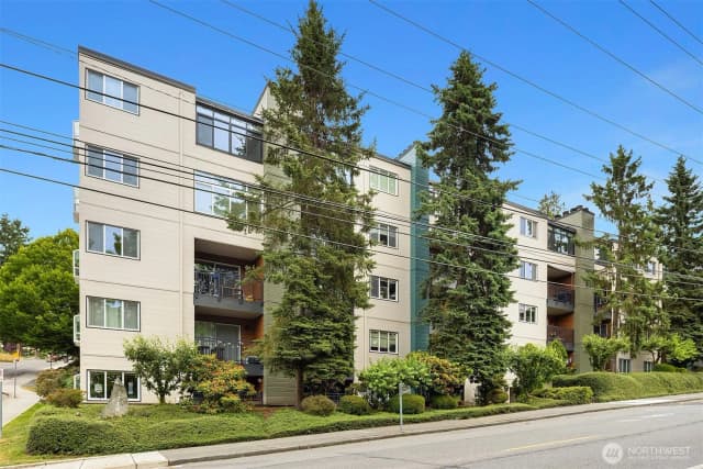 Property photo for 9710 5th Avenue Ne #503, Seattle photo 2