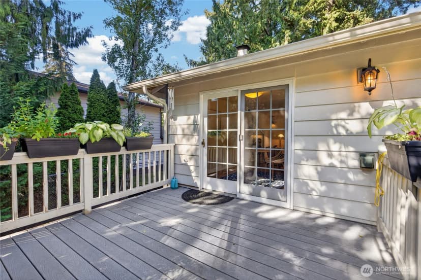 Property photo for 6 156th Place Sw, Bothell photo 28