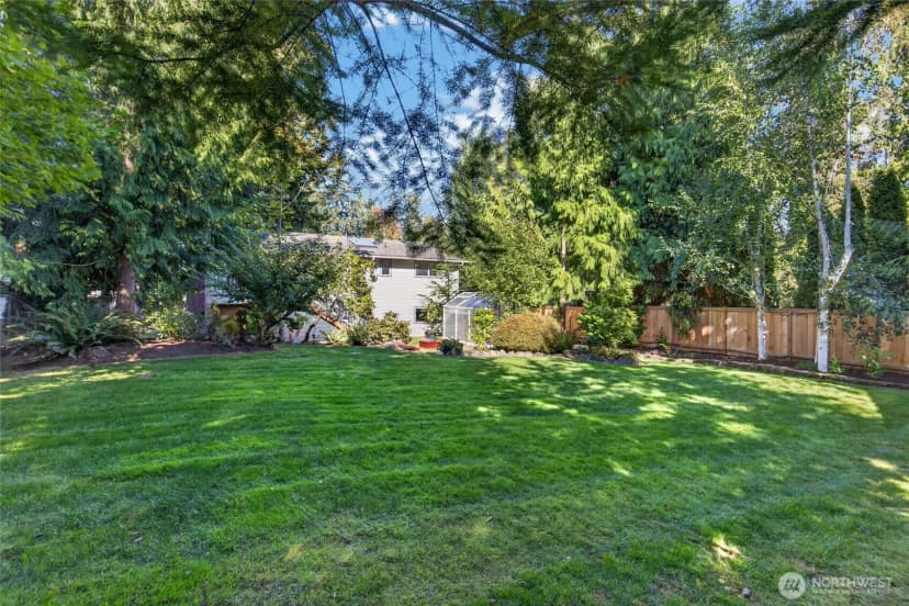 Property photo for 6 156th Place Sw, Bothell photo 35