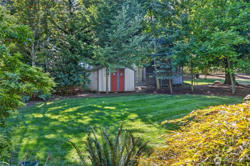 Property photo for 6 156th Place Sw, Bothell photo 34