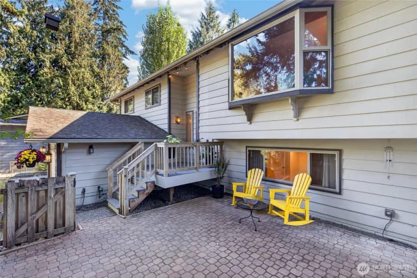Property photo for 6 156th Place Sw, Bothell