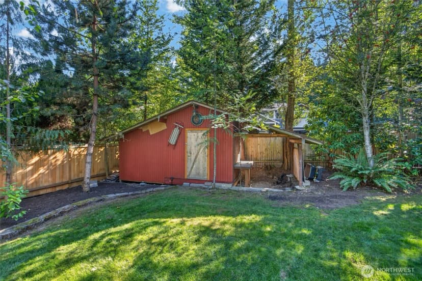 Property photo for 6 156th Place Sw, Bothell photo 32