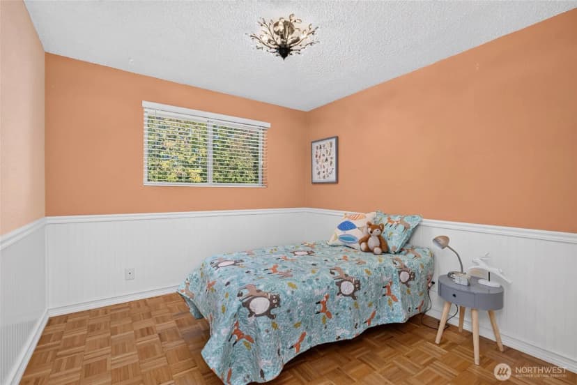 Property photo for 6 156th Place Sw, Bothell photo 17