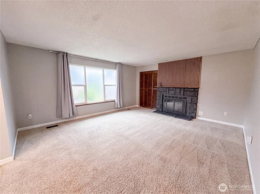 Property photo for 7022 160th Street Court E, Puyallup photo 16