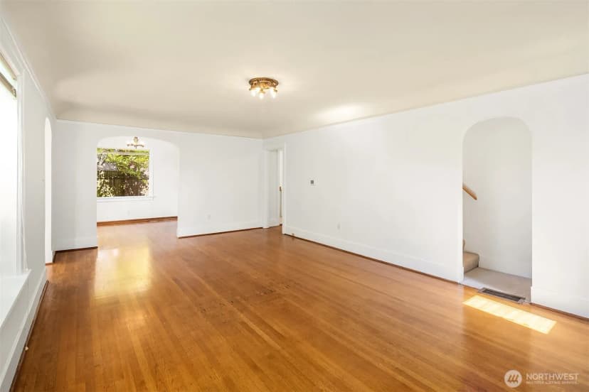 Property photo for 3838 38th Avenue S, Seattle photo 6