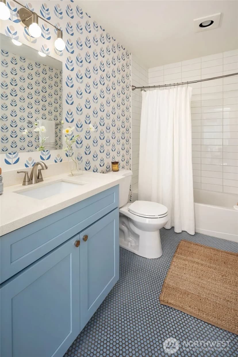 Property photo for 906 29th Avenue, Seattle photo 11