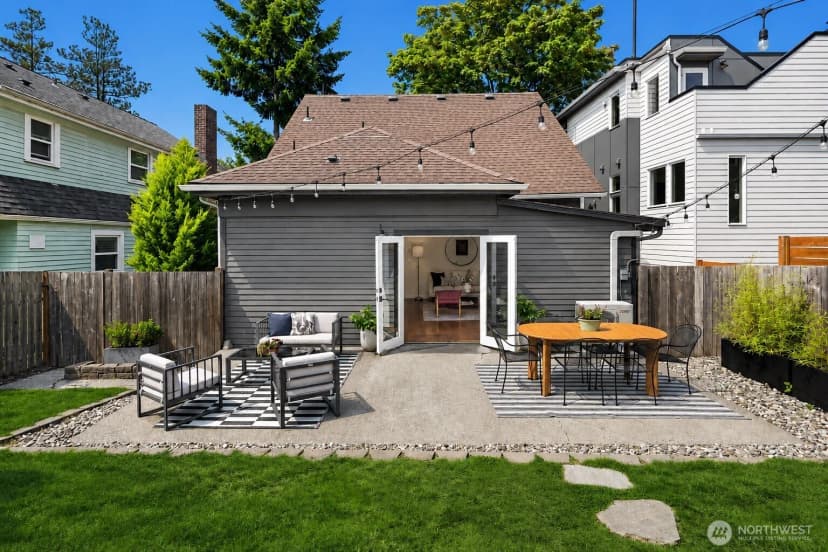 Property photo for 906 29th Avenue, Seattle photo 22