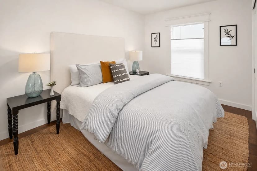 Property photo for 906 29th Avenue, Seattle photo 14