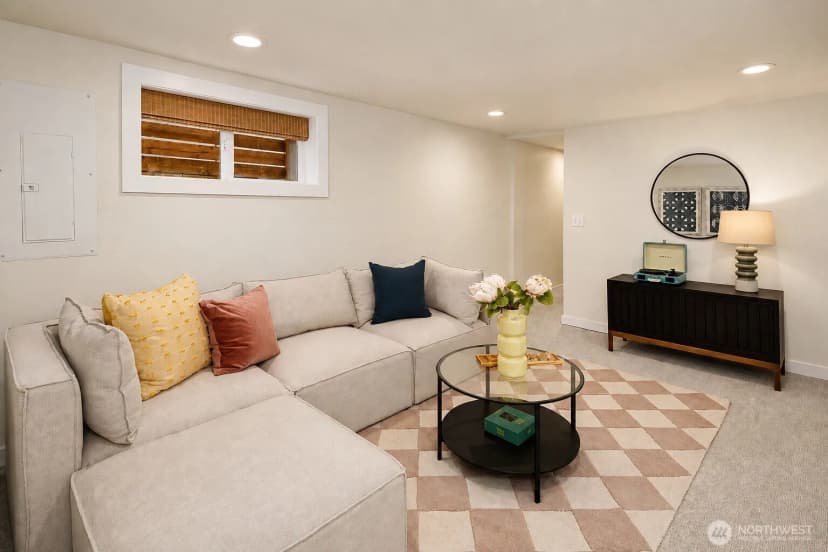 Property photo for 906 29th Avenue, Seattle photo 18