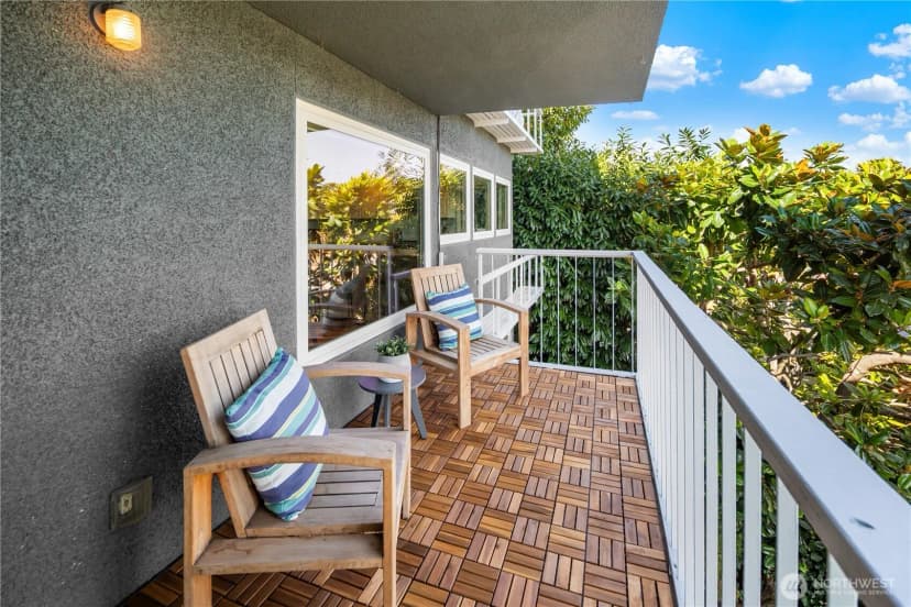 Property photo for 1758 Dexter Avenue N #5, Seattle photo 10