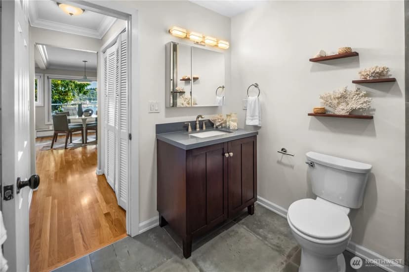 Property photo for 1758 Dexter Avenue N #5, Seattle photo 21
