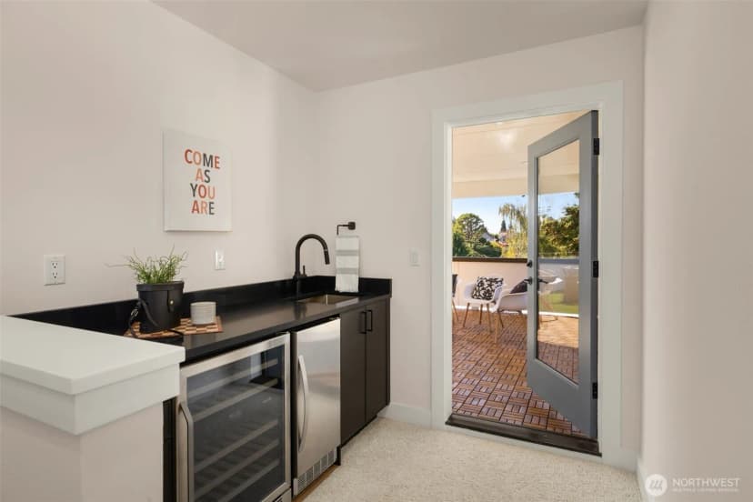 Property photo for 2731 50th Avenue Sw, Seattle photo 27