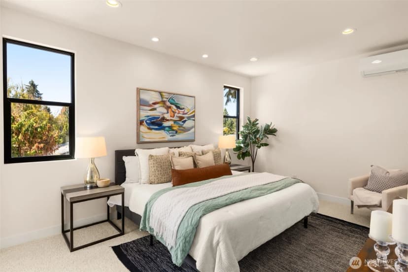 Property photo for 2731 50th Avenue Sw, Seattle photo 15