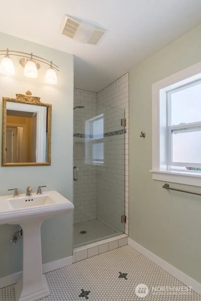 Property photo for 507 Ne 91st Street, Seattle photo 18