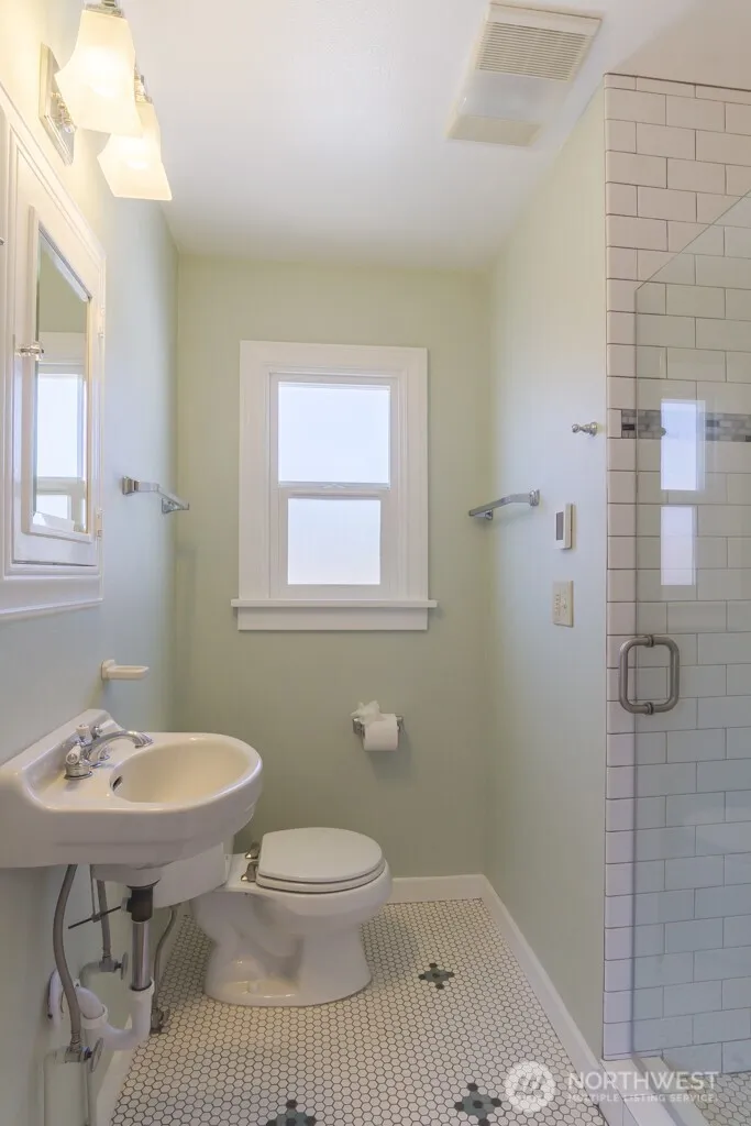 Property photo for 507 Ne 91st Street, Seattle photo 22