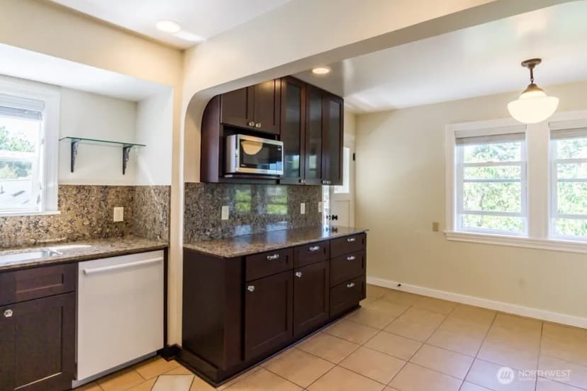 Property photo for 507 Ne 91st Street, Seattle photo 8