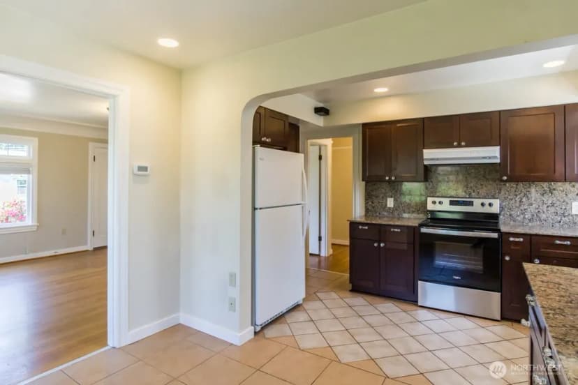 Property photo for 507 Ne 91st Street, Seattle photo 6
