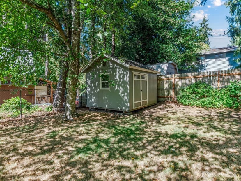 Property photo for 2114 Ne Bartre Court, Poulsbo photo 26