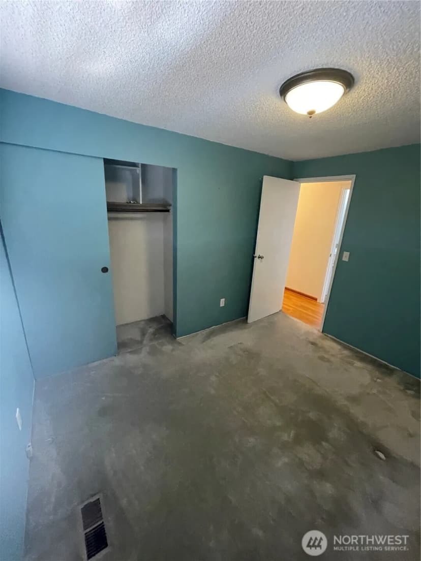 Property photo for 32508 44th Avenue S, Federal Way photo 16