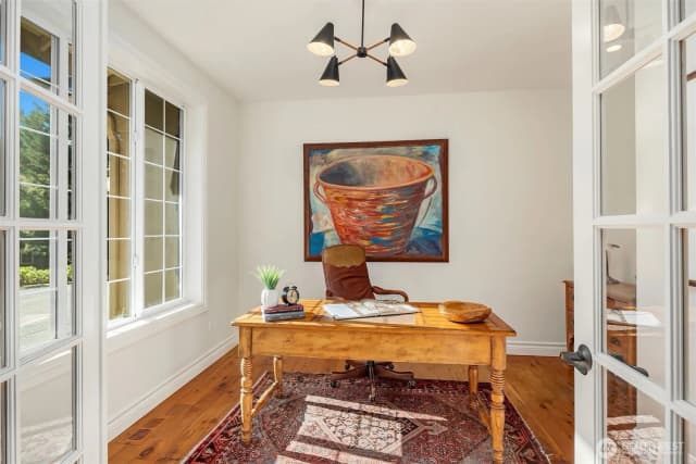 Property photo for 12022 Ne 97th Street, Kirkland photo 5