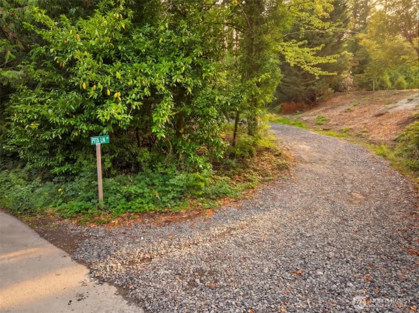 Property photo for 14245 Pita Lane Ne #b, Bainbridge Island photo 13