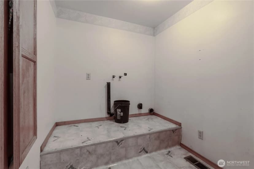 Property photo for 10702 Cramer Road Nw, Gig Harbor photo 12