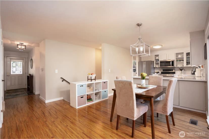 Property photo for 6205 Soundview Drive, Gig Harbor photo 8