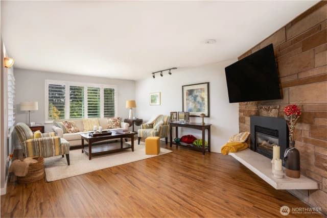 Property photo for 6205 Soundview Drive, Gig Harbor photo 5
