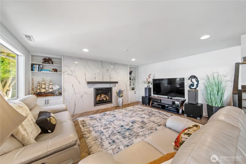 Property photo for 2803 200th Avenue E, Lake Tapps photo 19