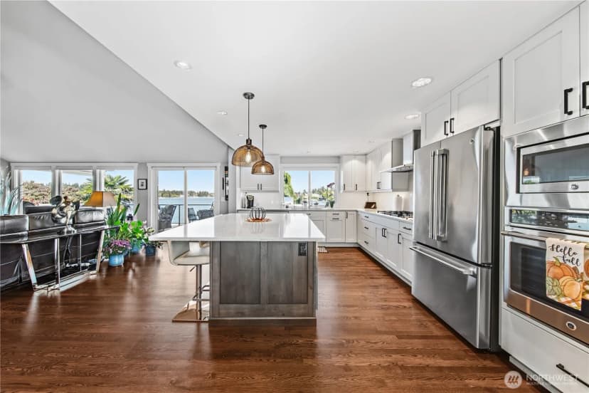 Property photo for 2803 200th Avenue E, Lake Tapps photo 6