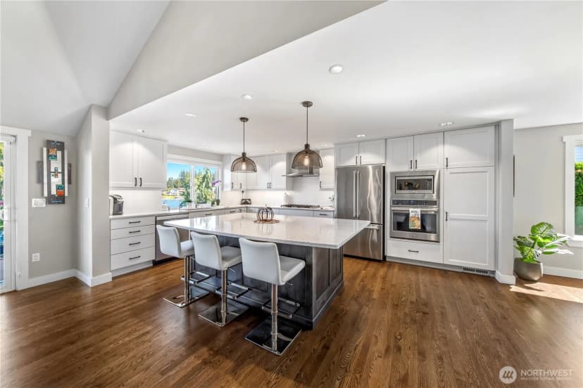 Property photo for 2803 200th Avenue E, Lake Tapps photo 8