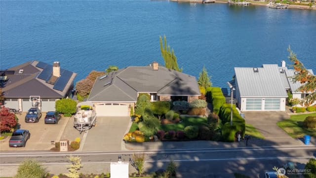 Property photo for 2803 200th Avenue E, Lake Tapps photo 2