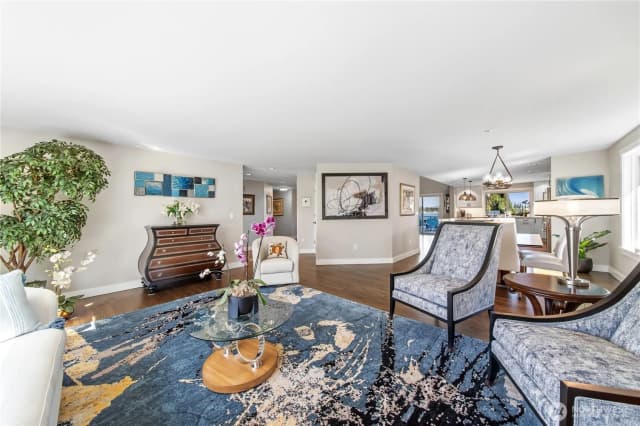 Property photo for 2803 200th Avenue E, Lake Tapps photo 4