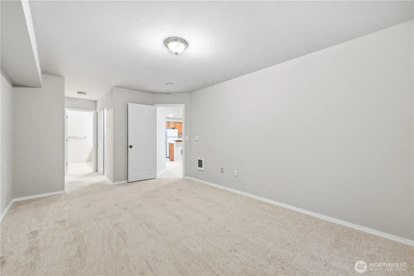 Property photo for 11421 8th Avenue W #aa102, Everett photo 16
