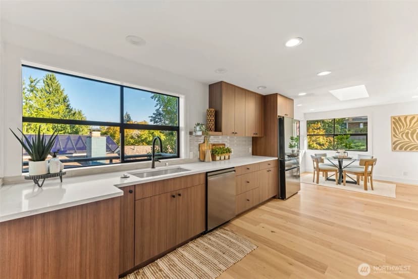 Property photo for 4234 Ne 89th Street, Seattle photo 6