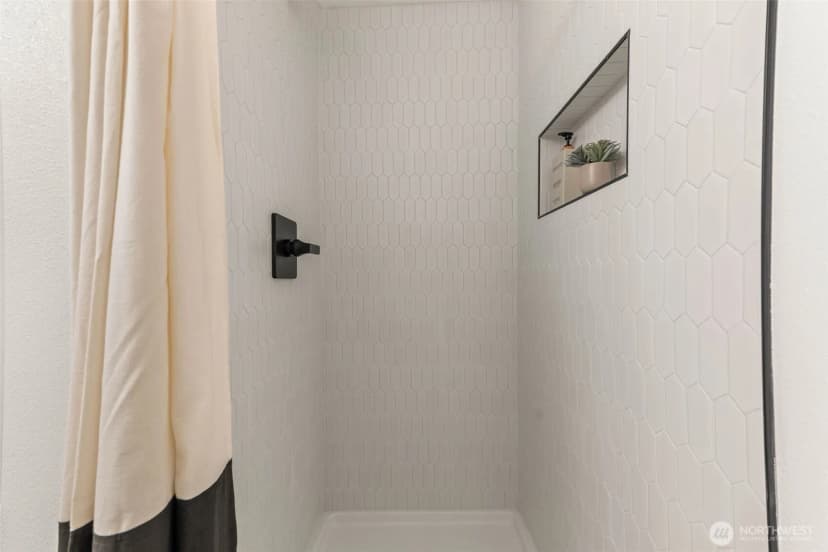 Property photo for 4234 Ne 89th Street, Seattle photo 28