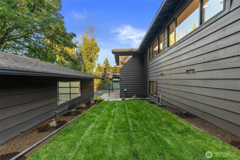 Property photo for 4234 Ne 89th Street, Seattle photo 32