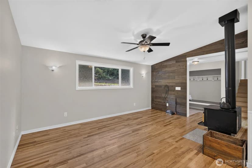 Property photo for 18516 46th Avenue Nw, Stanwood photo 6