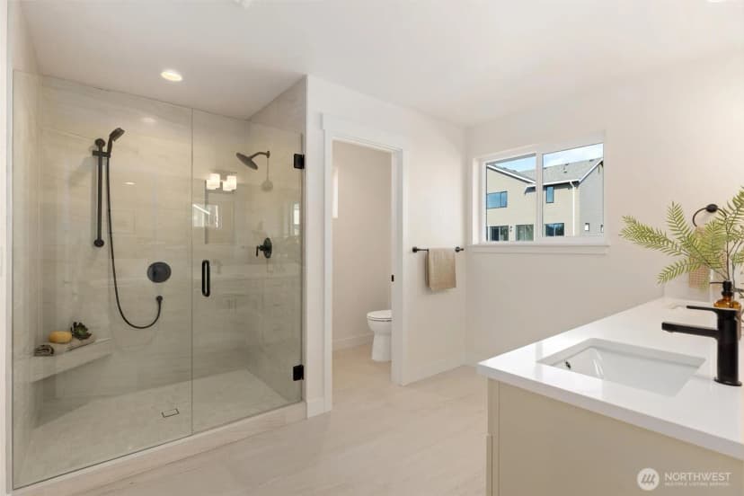 Property photo for 732 Bailey Avenue, Snohomish photo 24