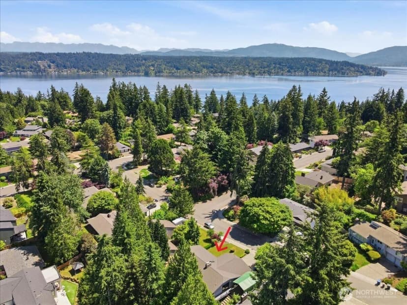 Property photo for 17816 Ne 12th Street, Bellevue photo 36