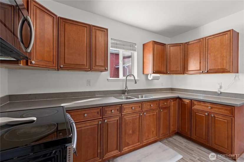 Property photo for 4121 S J Street, Tacoma photo 19