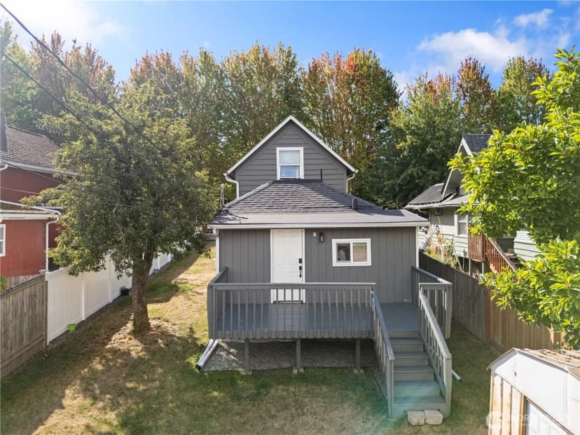 Property photo for 4121 S J Street, Tacoma photo 7