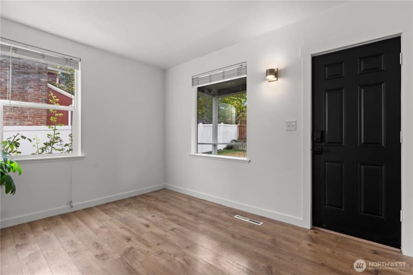 Property photo for 4121 S J Street, Tacoma photo 12