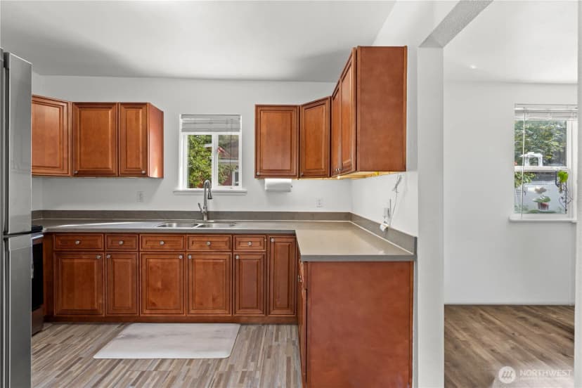 Property photo for 4121 S J Street, Tacoma photo 16